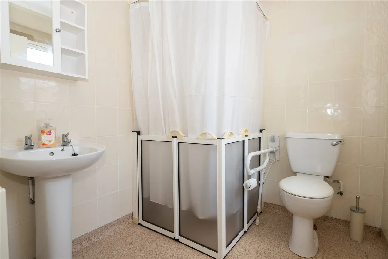 Newport Road, Balsall Heath, Birmingham, B12 8QD, photo 4