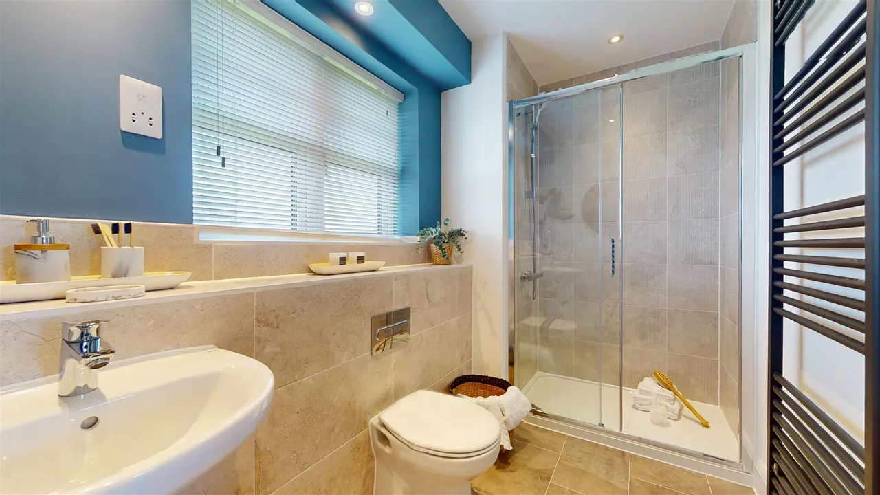 Budd Close, Devizes, SN10, photo 12