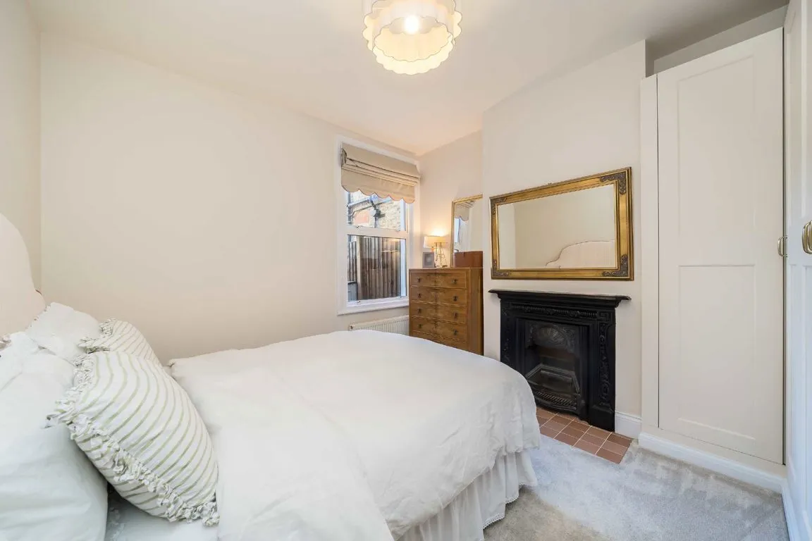 Waldron Road, SW18, photo 5