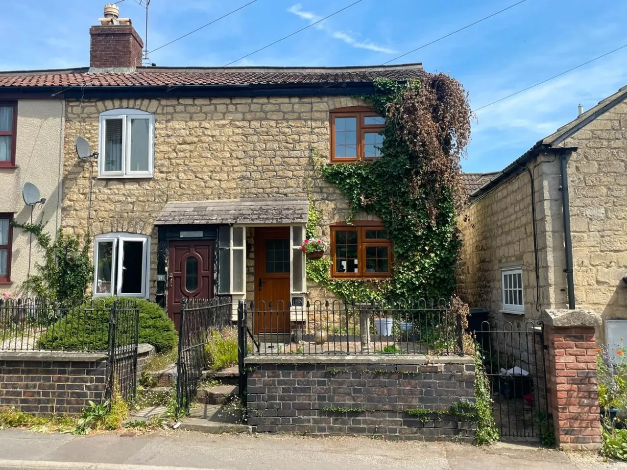 2 bed house for sale — Chapel Street, Cam, Dursley, GL11 5NX
