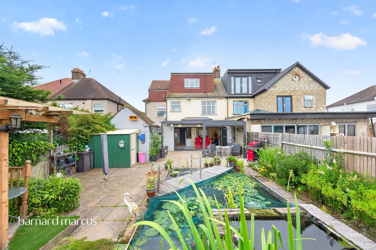Ruxley Lane, Epsom, KT19, photo 16