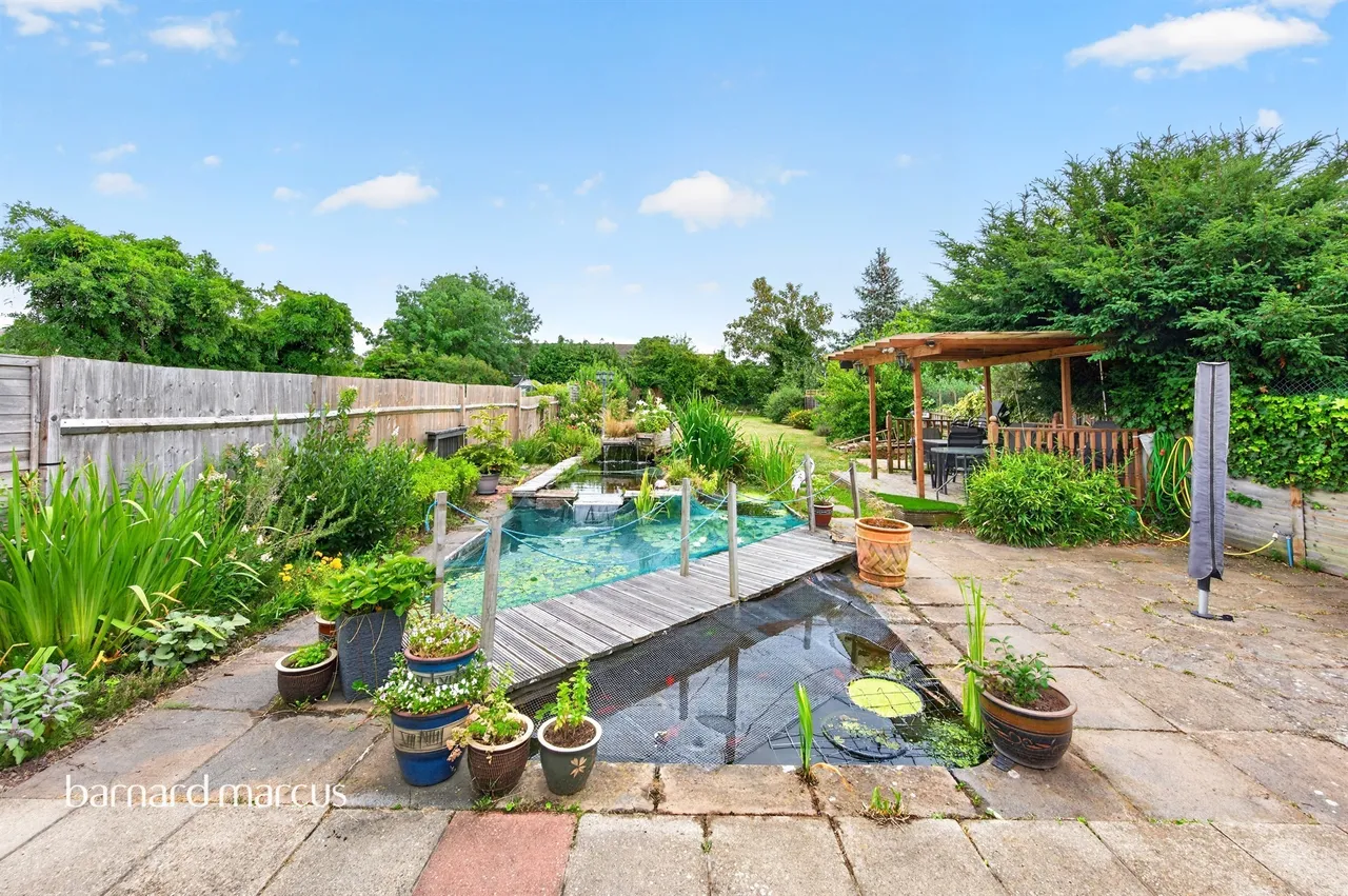 Ruxley Lane, Epsom, KT19, photo 17