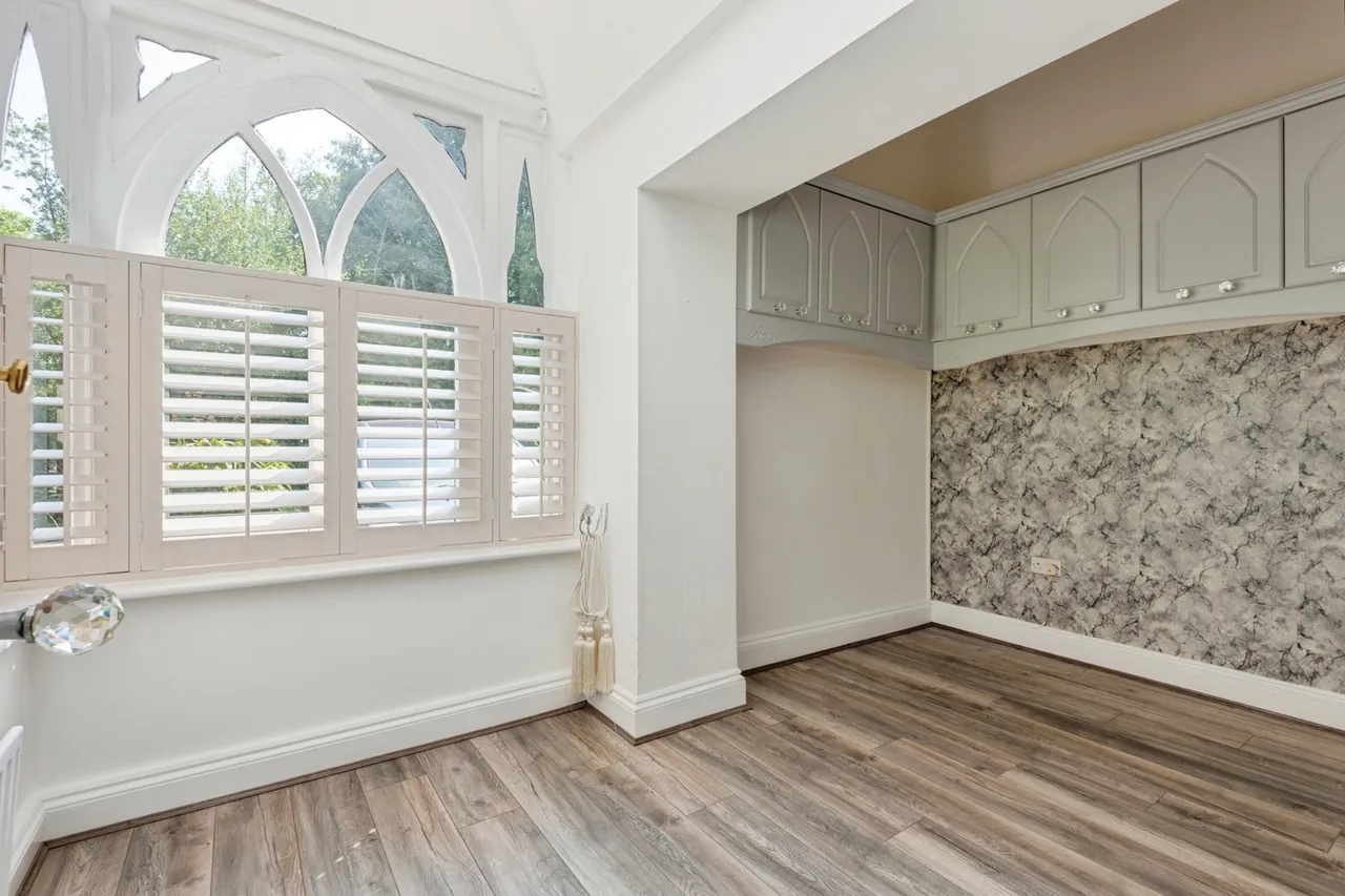 North Mossley Hill Road, Liverpool, L18, photo 11