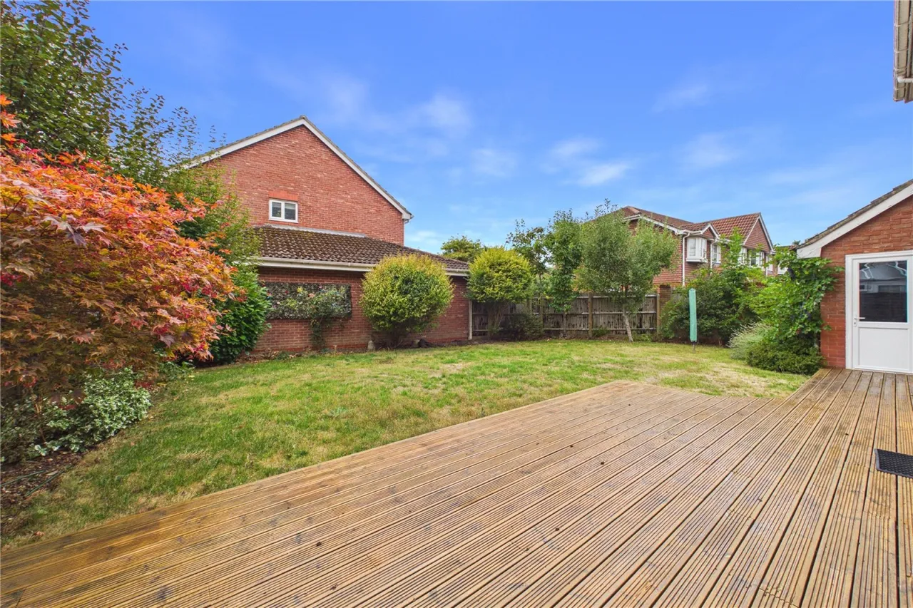 Taylor Drive, Bramley, RG26, photo 20