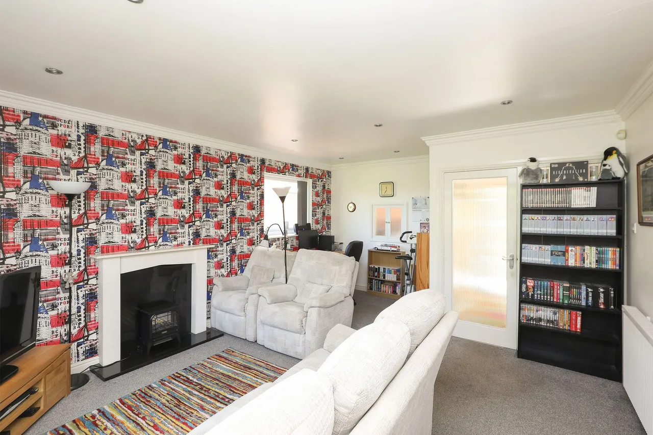 Queen Victoria Road, Sheffield, S17, photo 6
