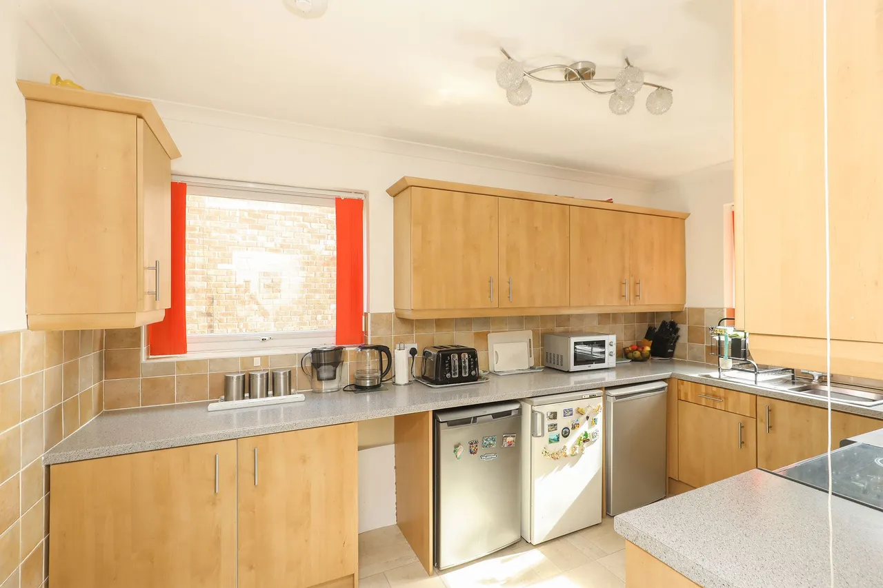 Queen Victoria Road, Sheffield, S17, photo 7