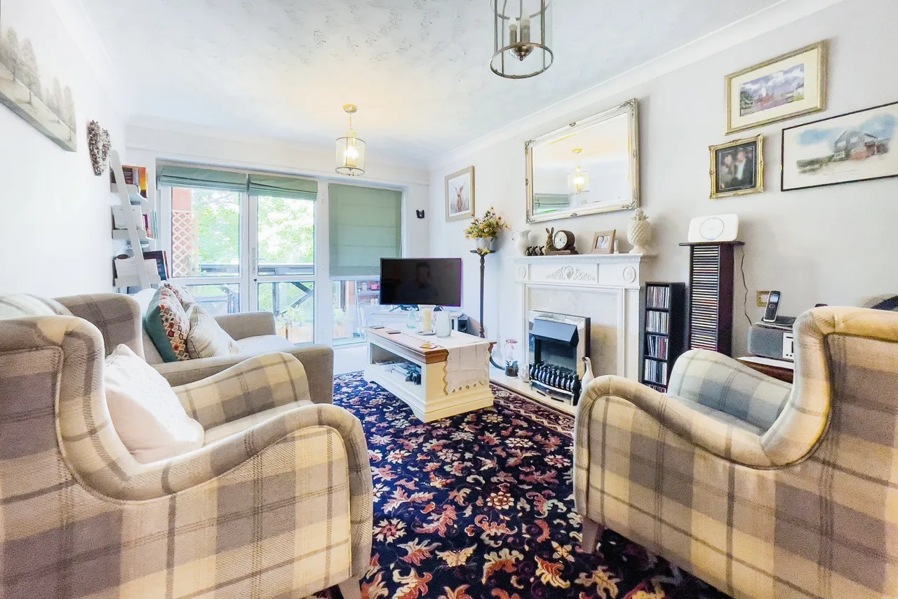 Harrison Court, Harrison Close, Hitchin, Hertfordshire, SG4, photo 4