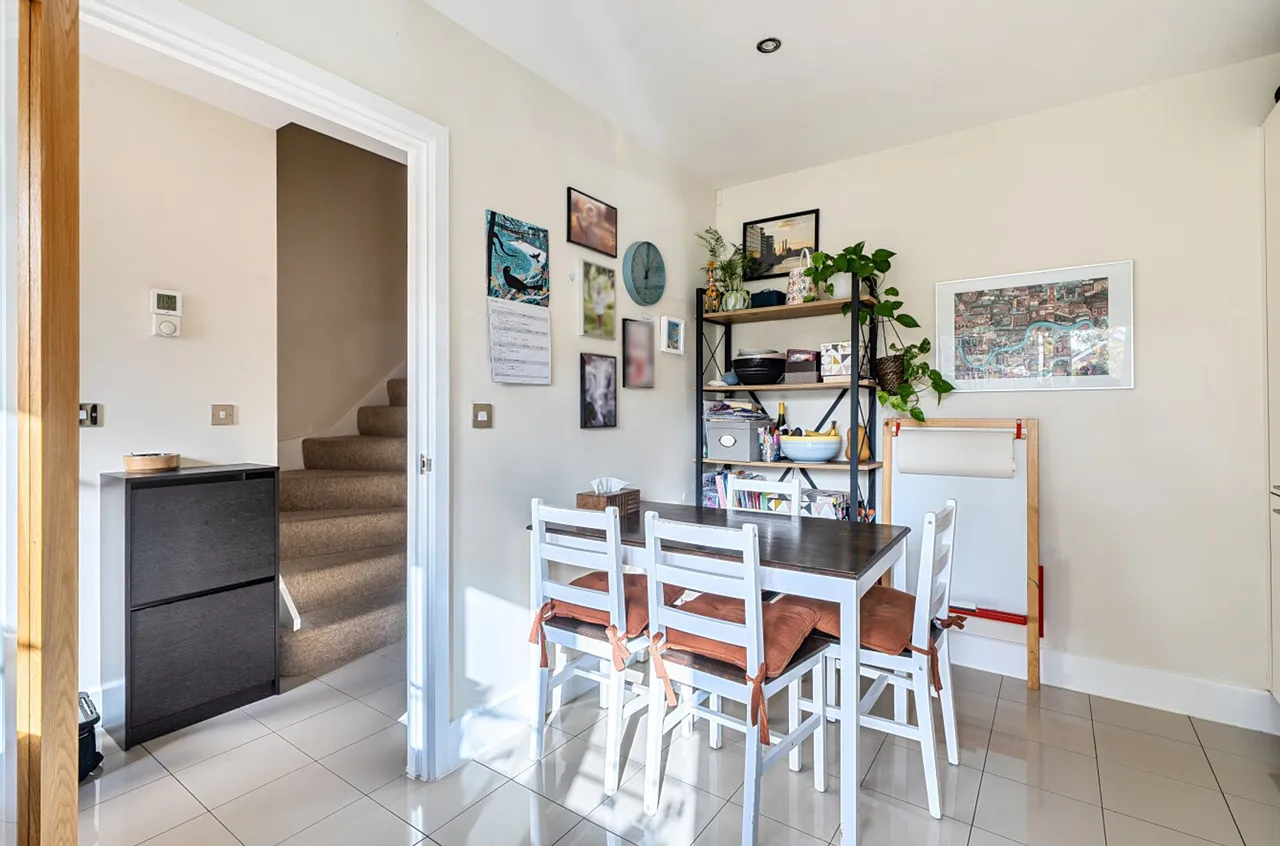Meadow Close, Lavant, PO18, photo 10