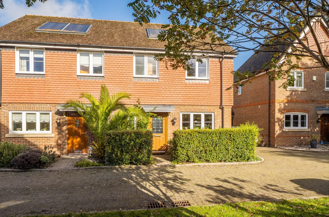 Meadow Close, Lavant, PO18, photo 5