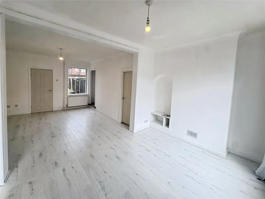 Wellington Road, Edlington, South Yorkshire, DN12, photo 4