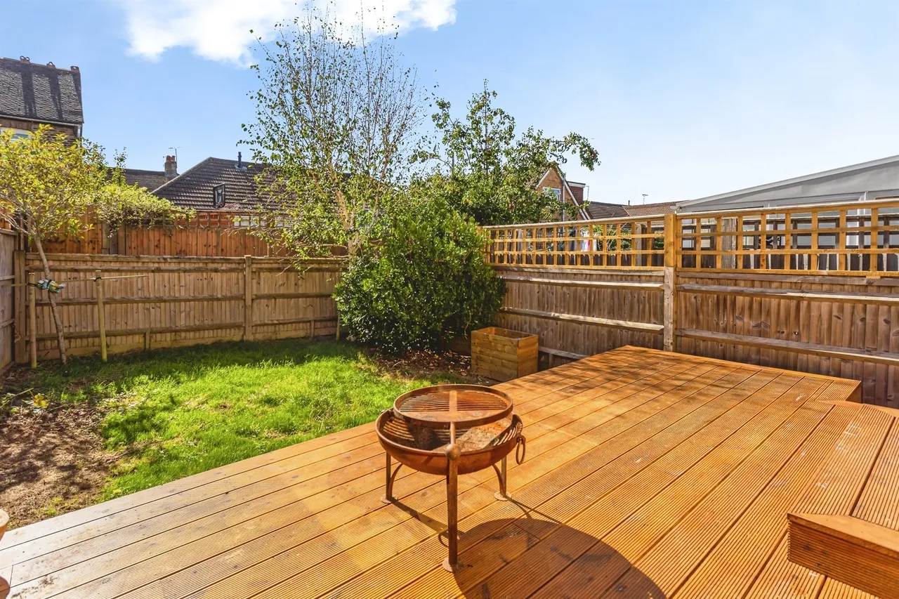 Turners Way, Burgess Hill, RH15, photo 13