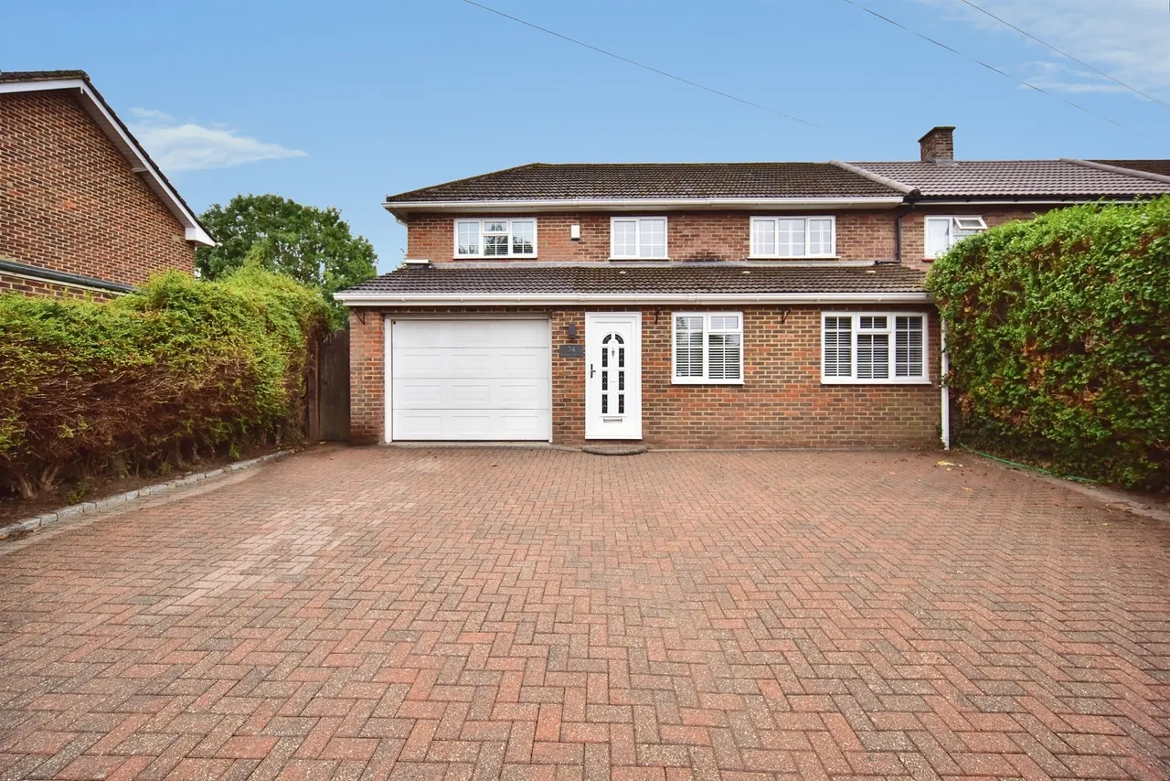 4 bed house for sale — Northumberland Road, Maidstone