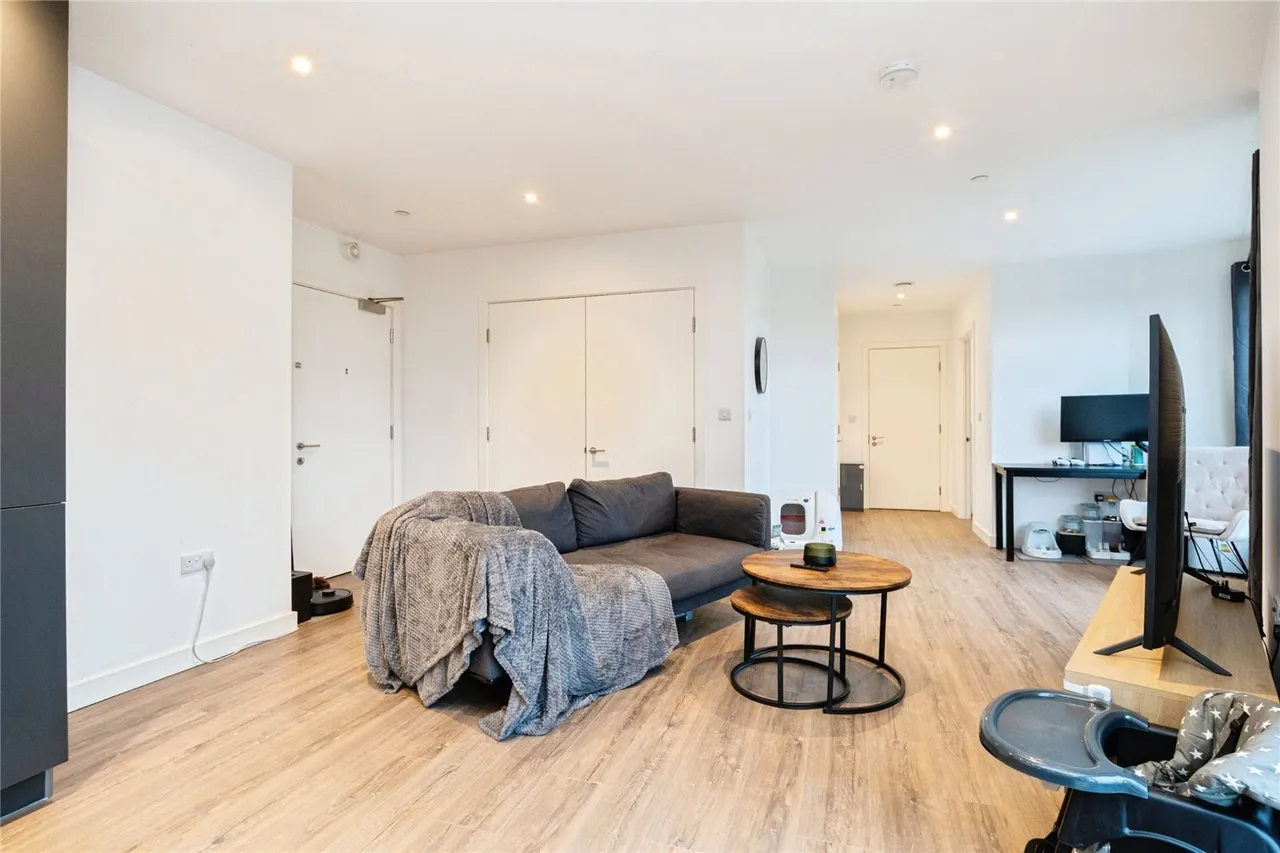 Dipper Drive, London, E3, photo 3