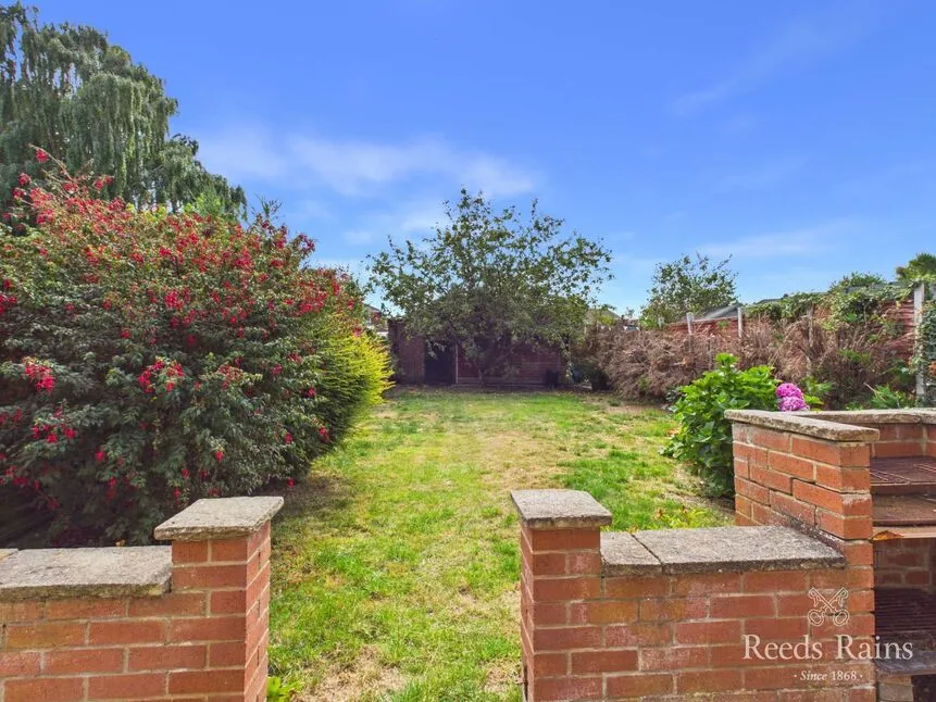Acklam Road, TS5, photo 16
