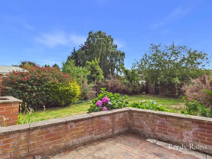 Acklam Road, TS5, photo 17