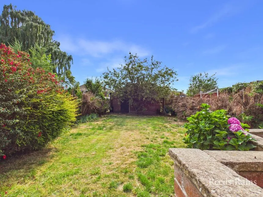 Acklam Road, TS5, photo 15