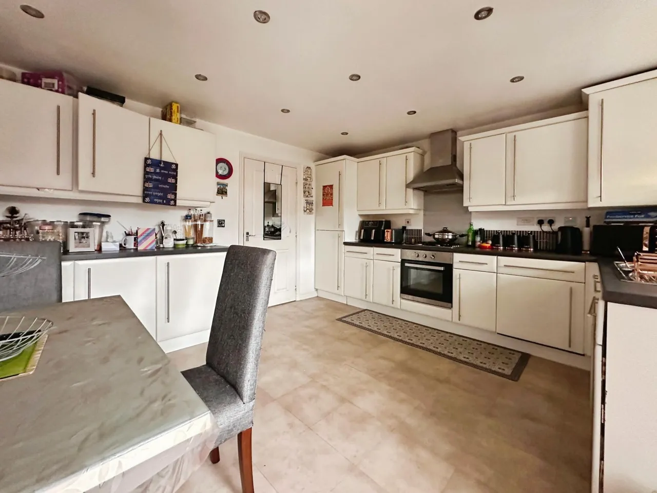 Murray Avenue, Leeds, LS10, photo 2