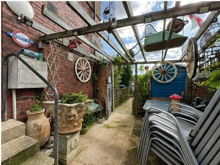 Gregory Crescent, London, SE9, photo 9