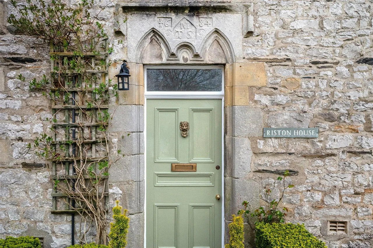Main Street, Stainforth, photo 47