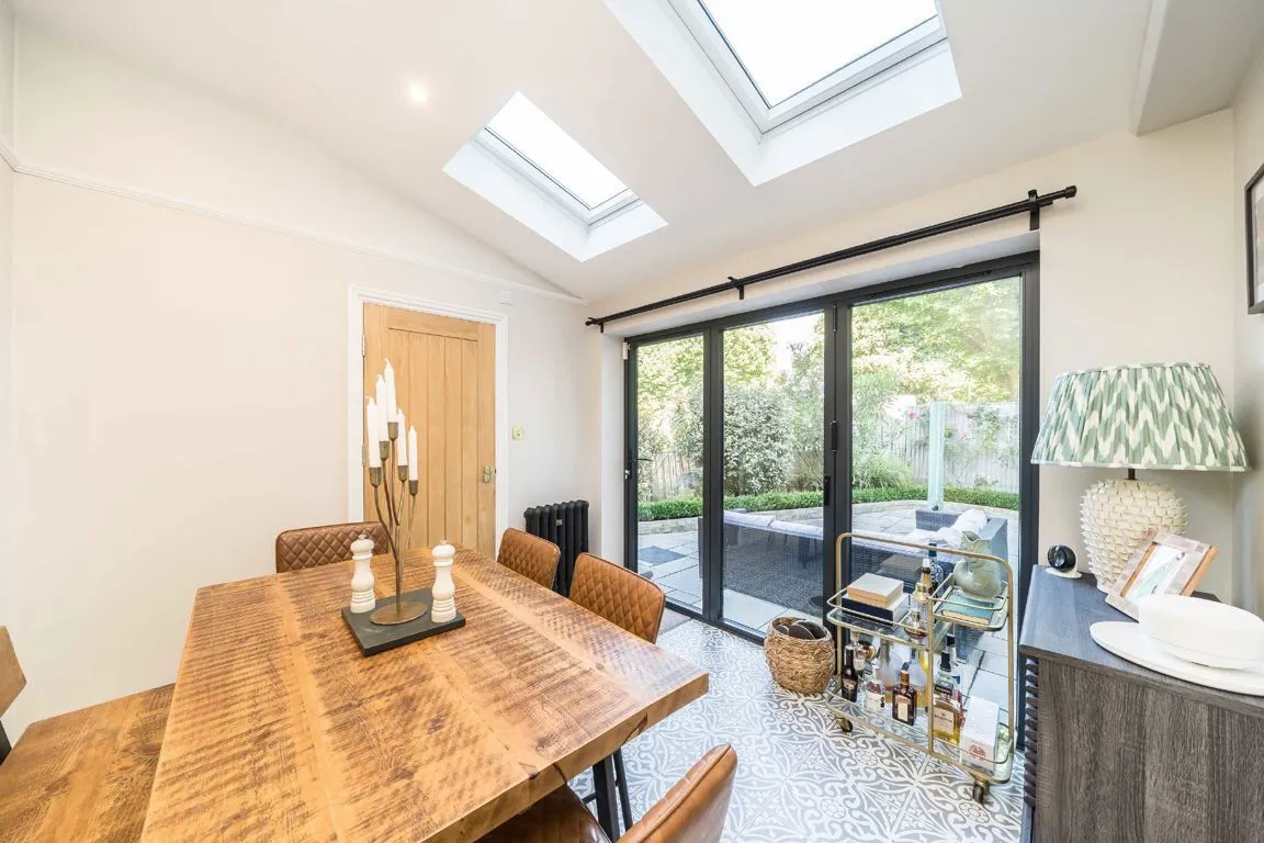 Weybourne Street, SW18, photo 6