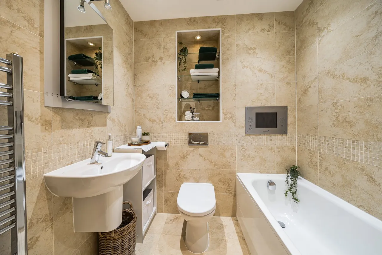 Waverley Lane, Farnham, GU9, photo 10