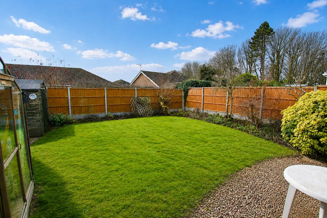 Ermine Drive, Navenby, LN5, photo 12