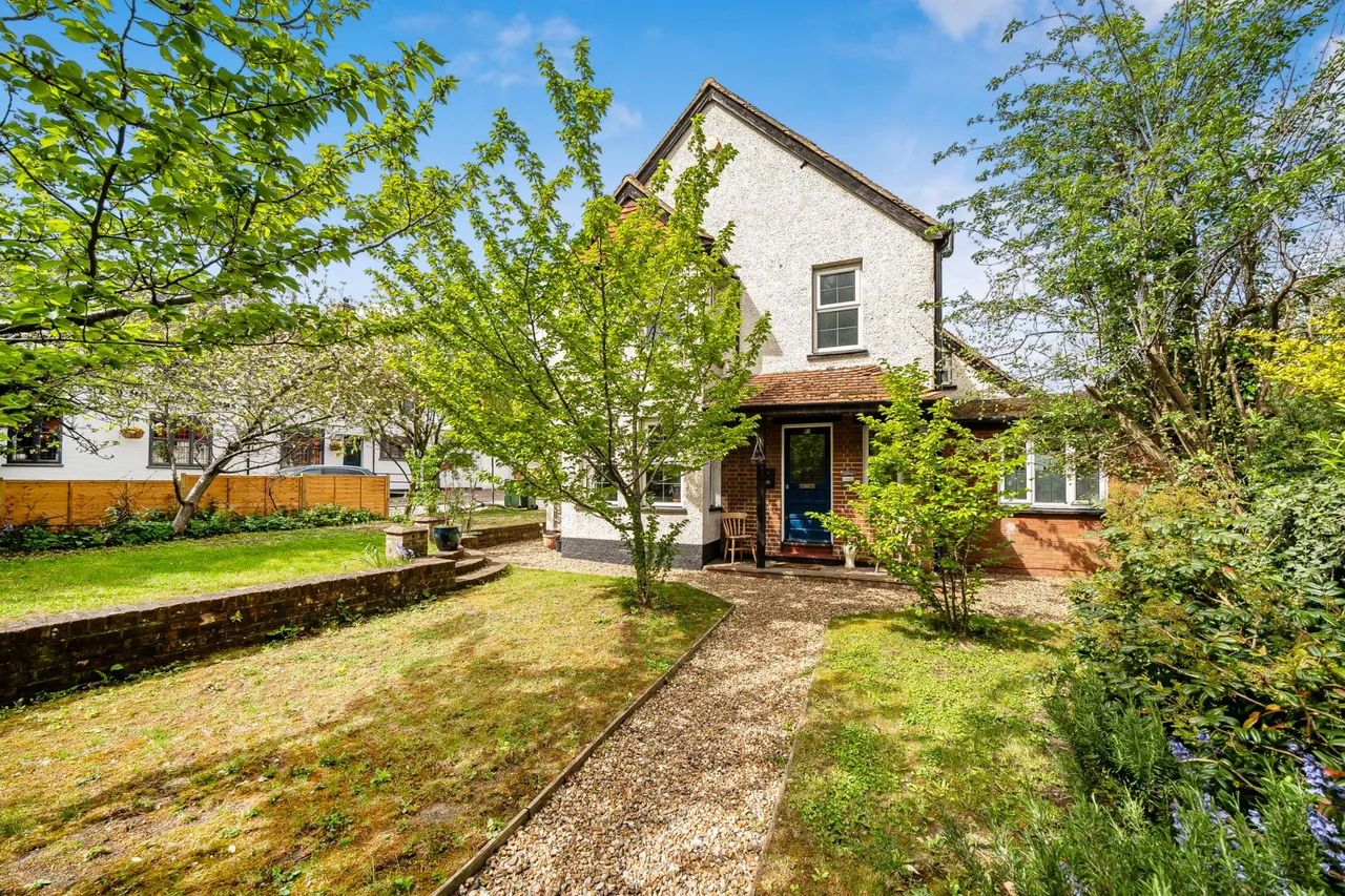 Walton Road, Aylesbury, HP21, photo 16