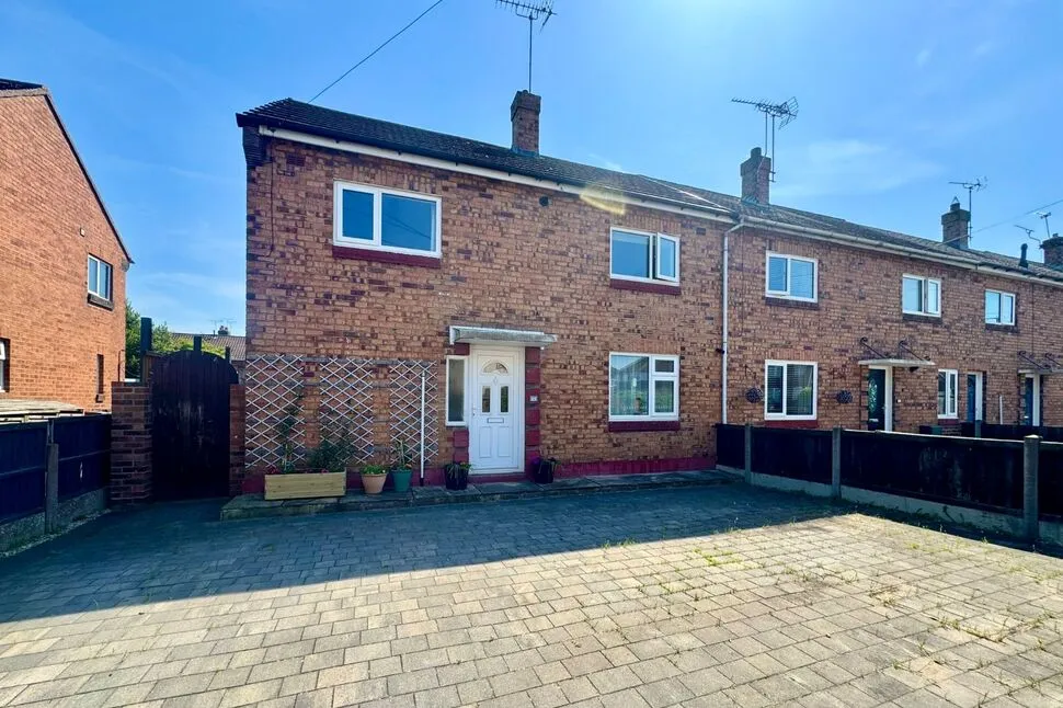 3 bed house for sale — Queens Drive, Nantwich, Cheshire, CW5