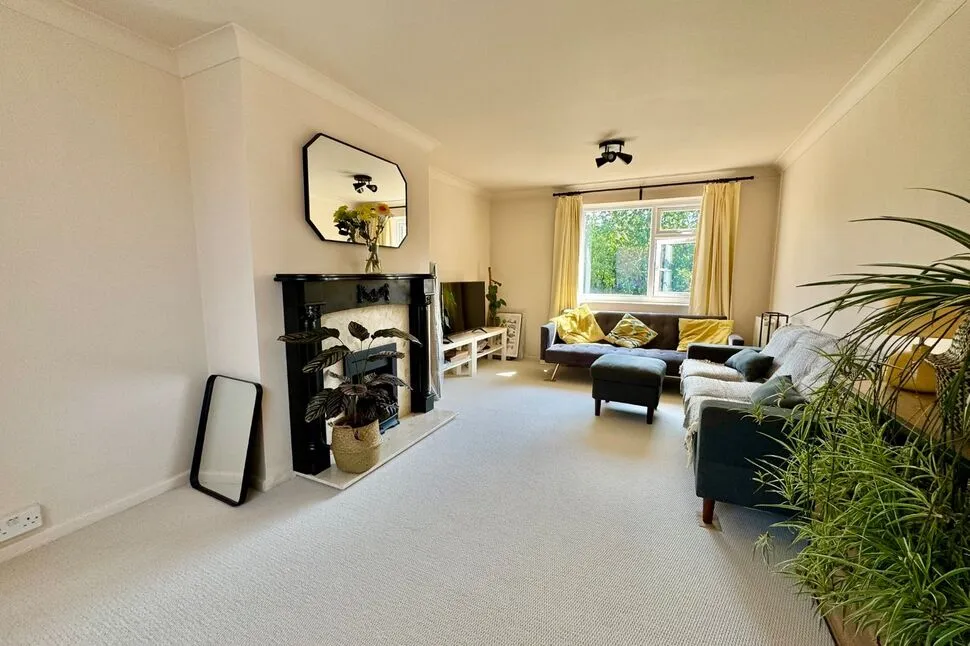 Queens Drive, Nantwich, Cheshire, CW5, photo 3