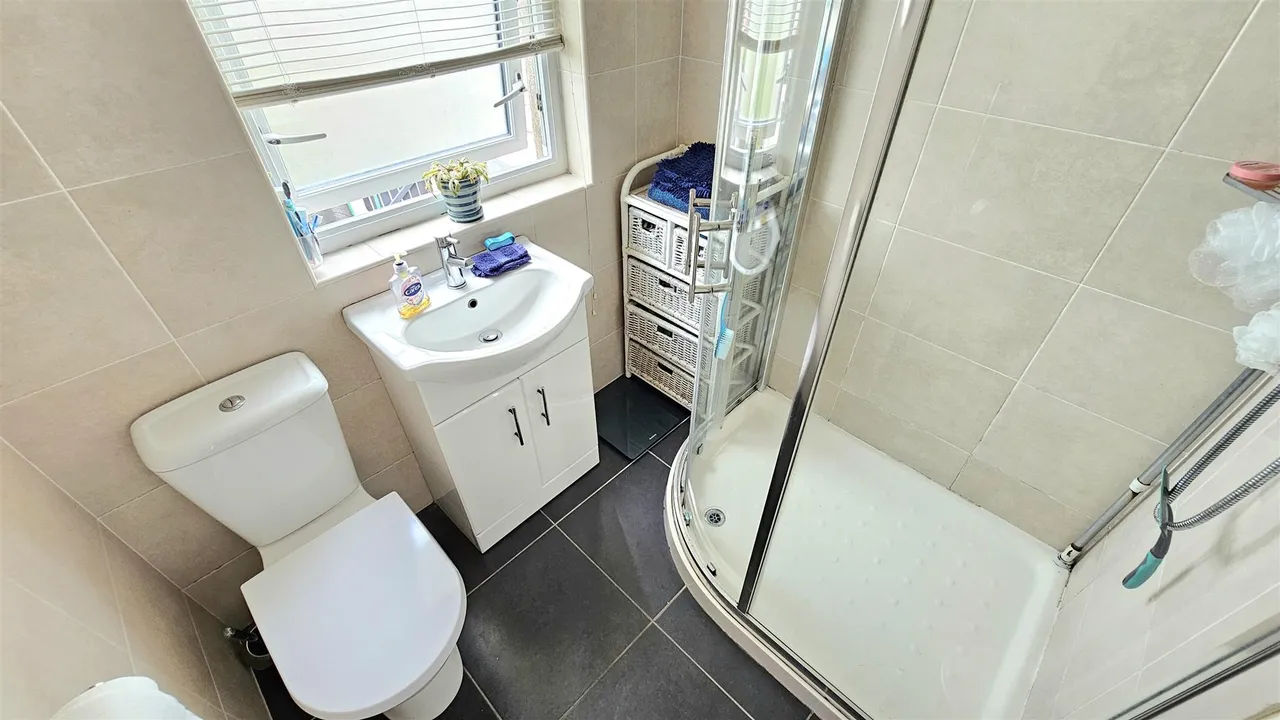 Whinfield Walk, Carrickfergus, BT38, photo 7