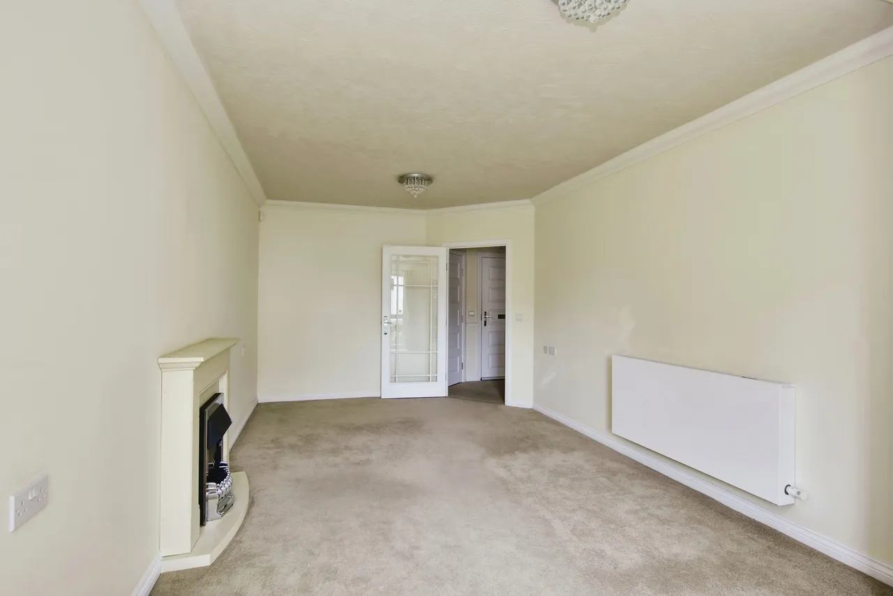 Canterbury Road, Sittingbourne, Kent, ME10, photo 11