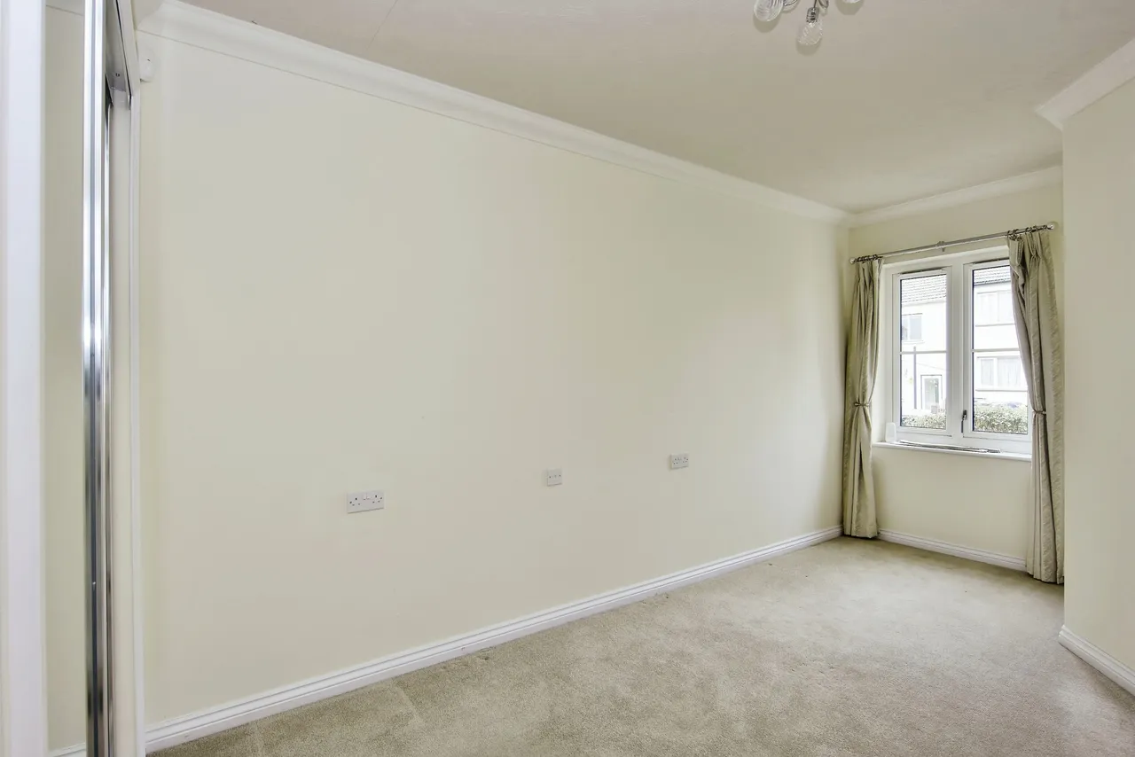 Canterbury Road, Sittingbourne, Kent, ME10, photo 13