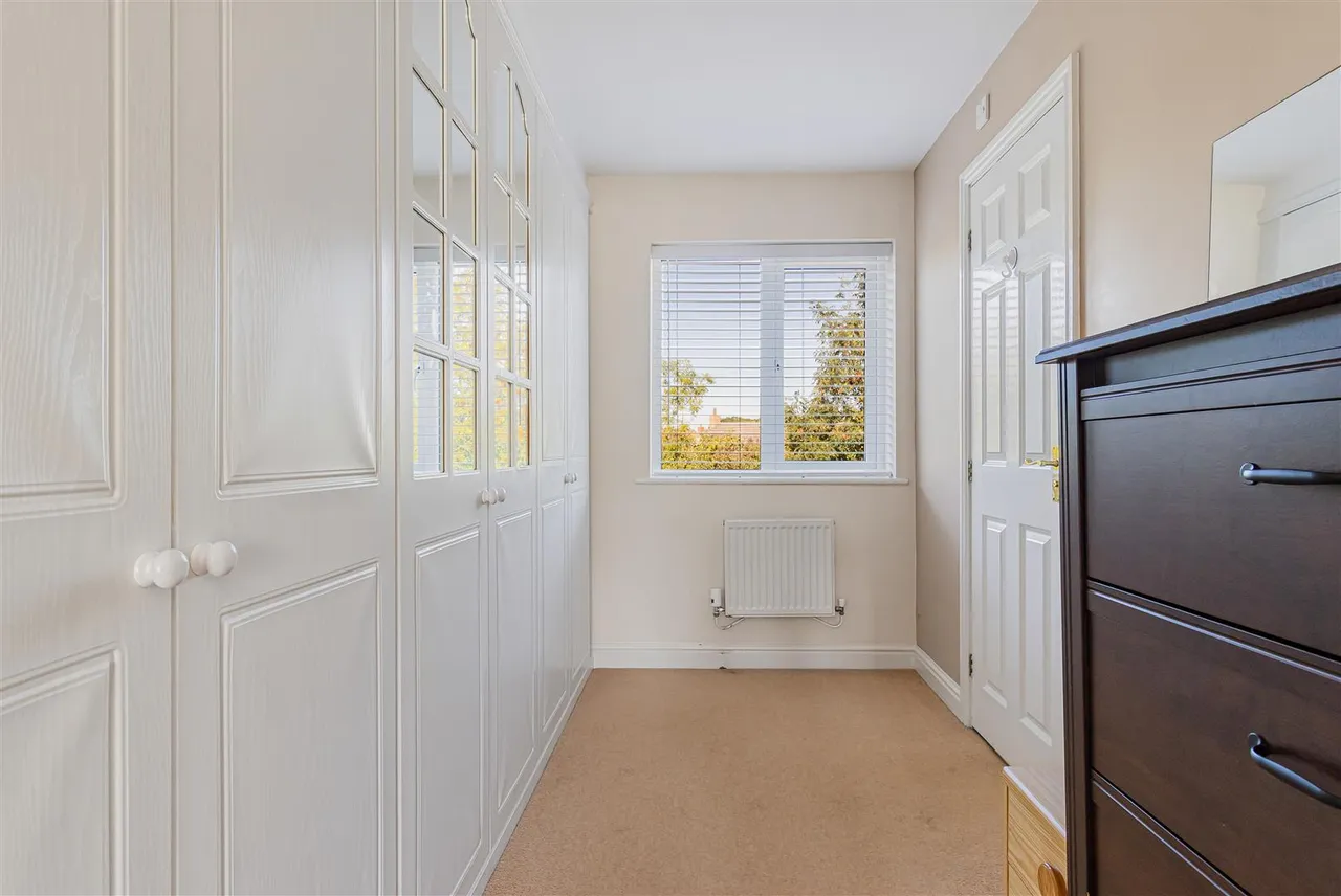 Old Pinewood Way, Papworth Everard, CB23, photo 12