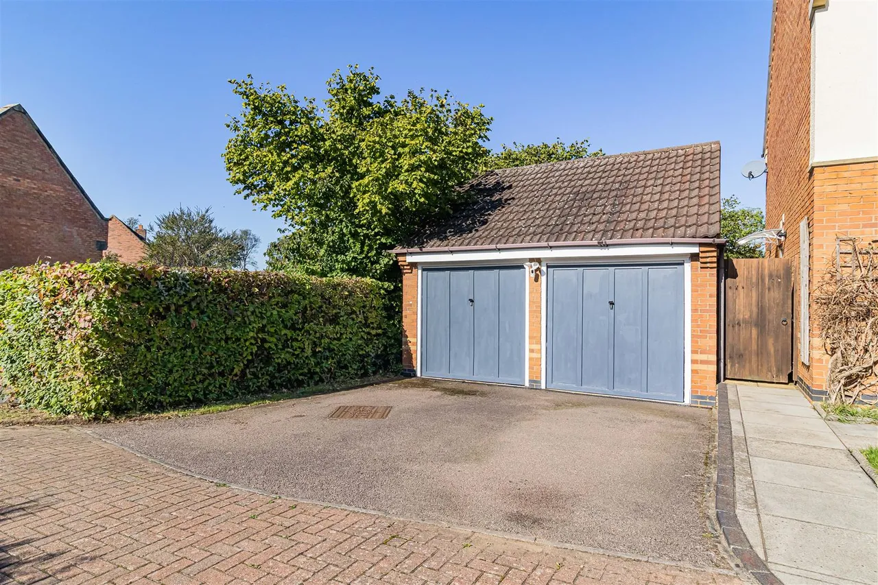 Old Pinewood Way, Papworth Everard, CB23, photo 26