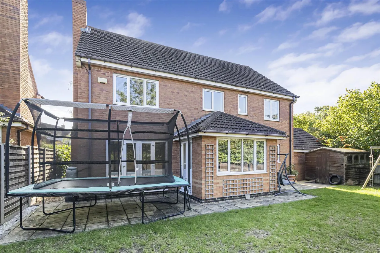 Old Pinewood Way, Papworth Everard, CB23, photo 23