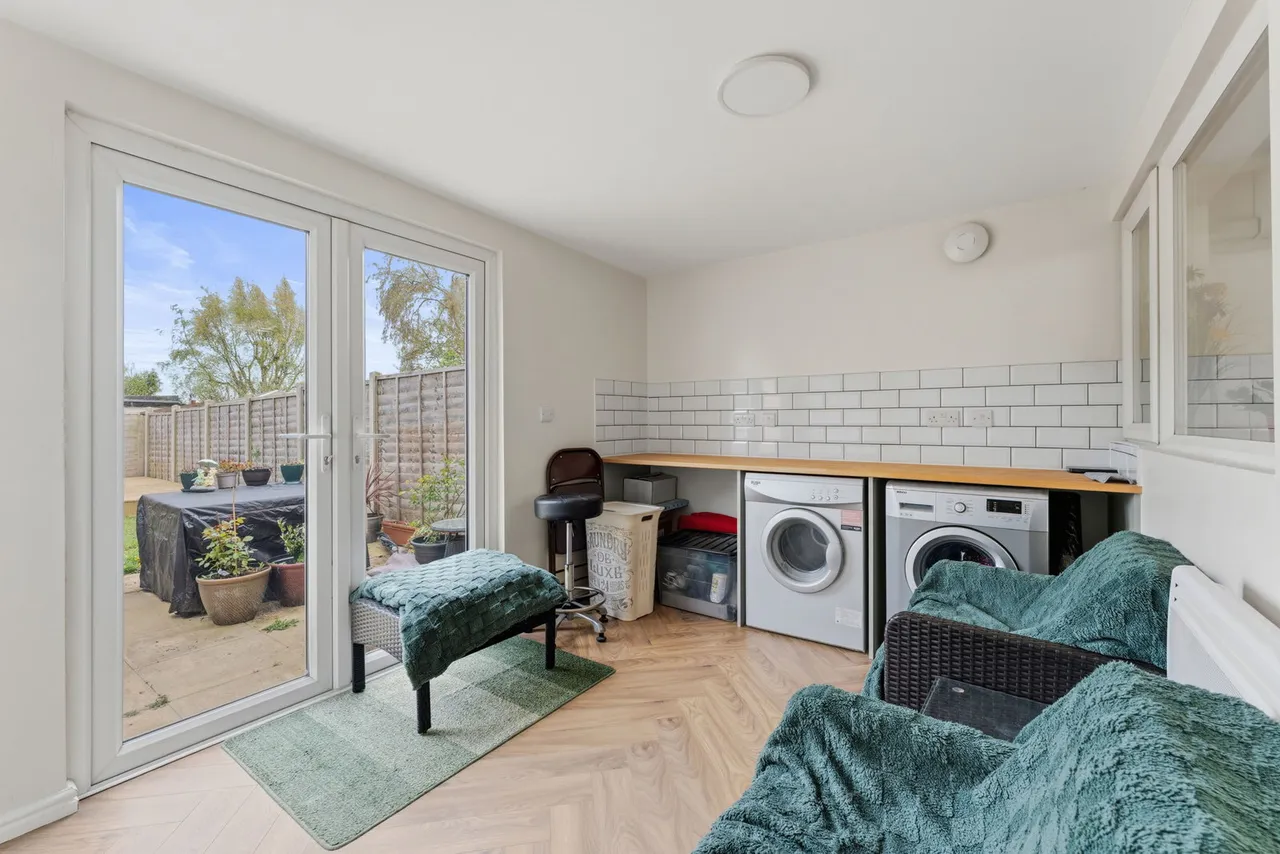 Miller Street, Raunds, NN9, photo 15