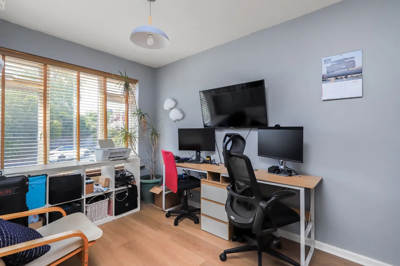 Balmoral Road, Salisbury, Wiltshire, SP1 3PX, photo 12