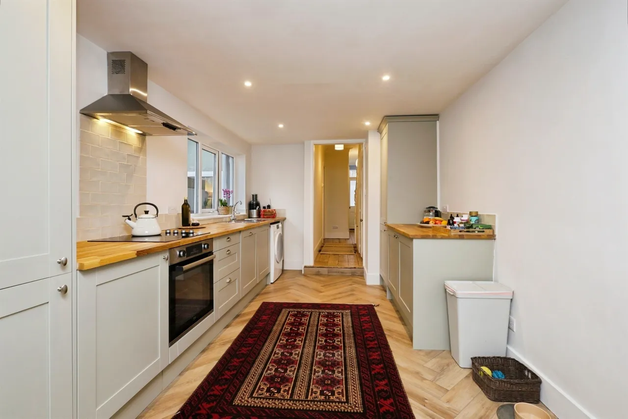 Seaford Road, Eastbourne, BN22, photo 2