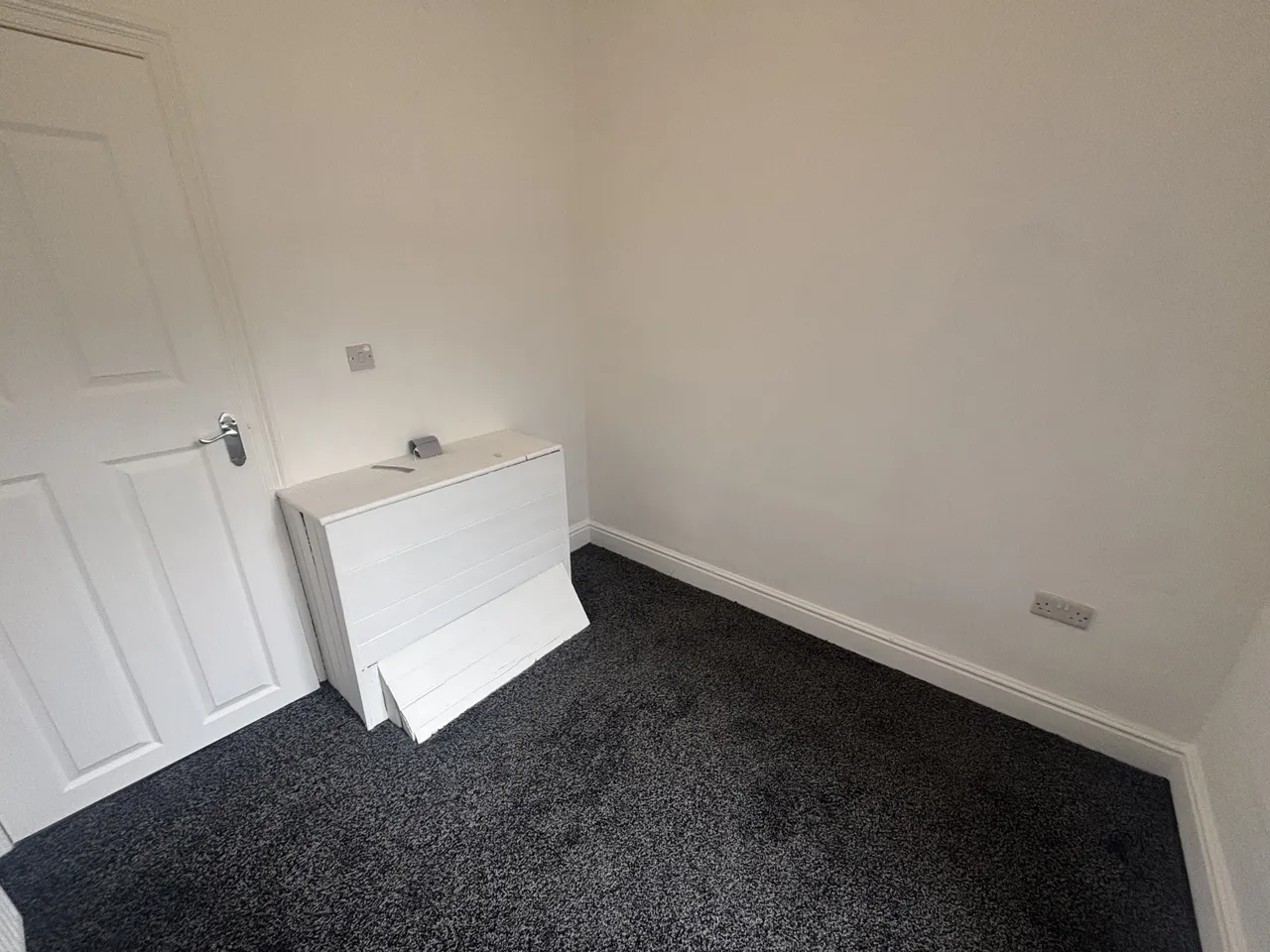 Corby Street, Huddersfield, HD2, photo 6