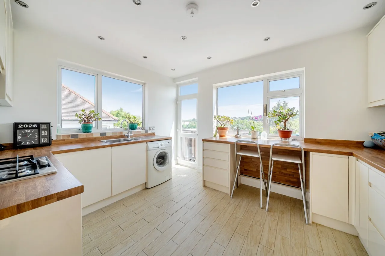 Keswick Road, BR4, photo 2