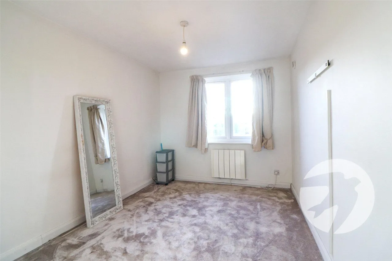 Sandcliff Road, DA8, photo 5