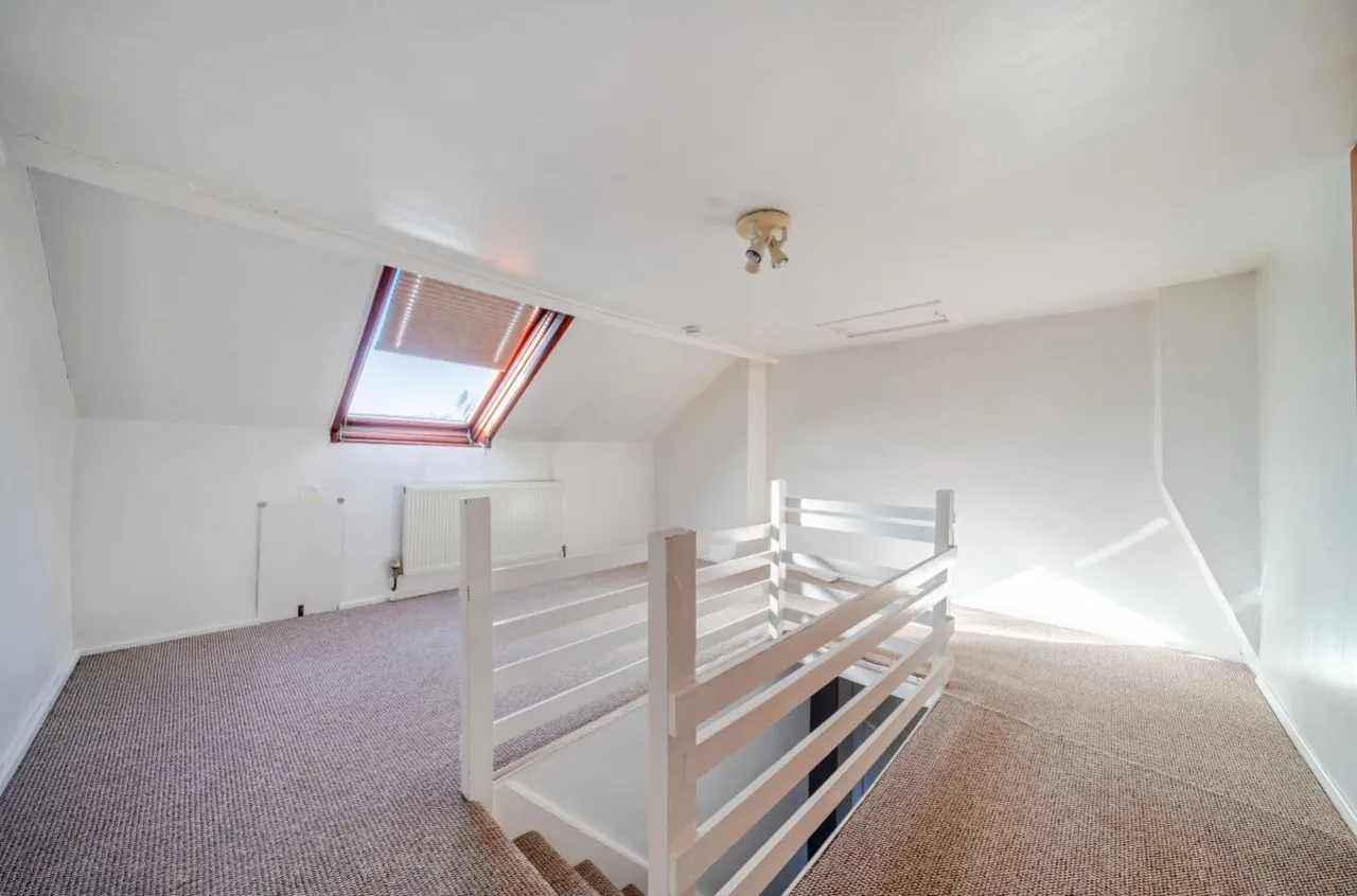 Burnell Street, Brimington, S43, photo 13