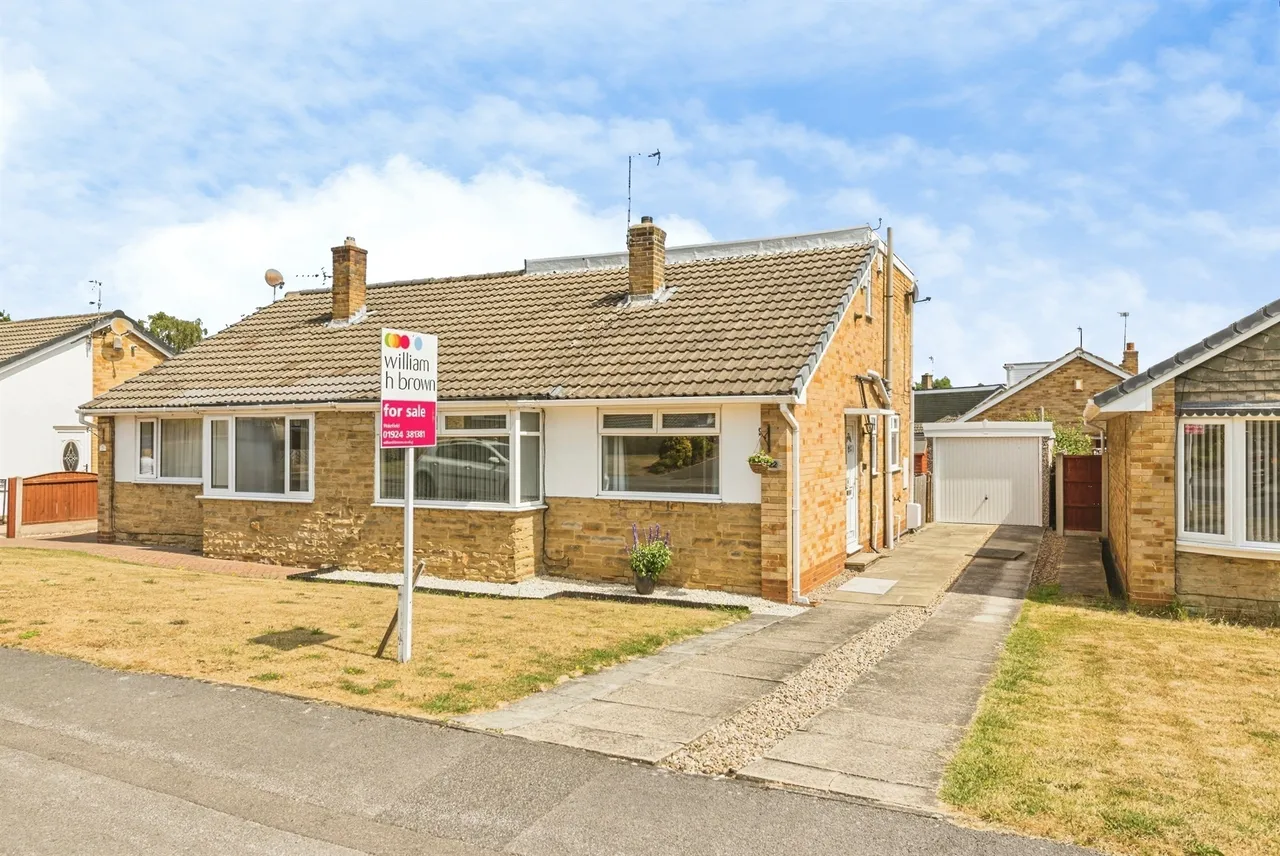 3 bed house for sale — Fernlea Close, Crofton, Wakefield