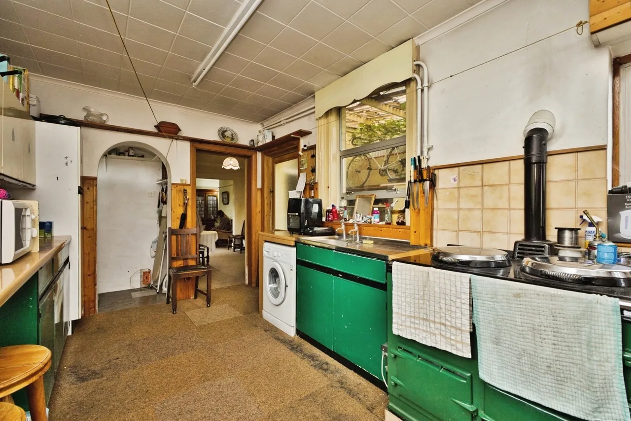 Roping Path, Yeovil, BA21, photo 3