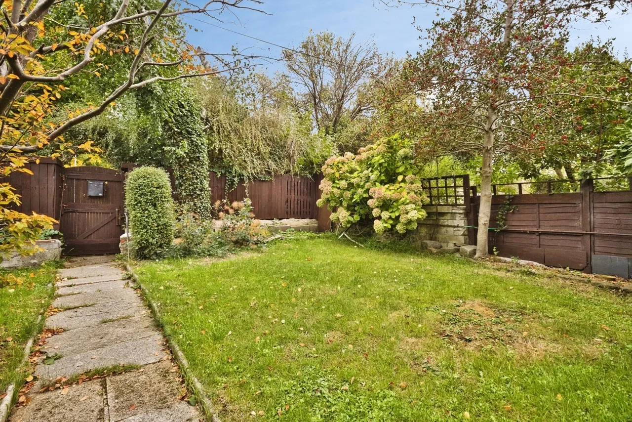 Roping Path, Yeovil, BA21, photo 15