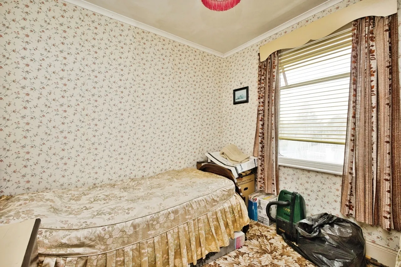 Roping Path, Yeovil, BA21, photo 12