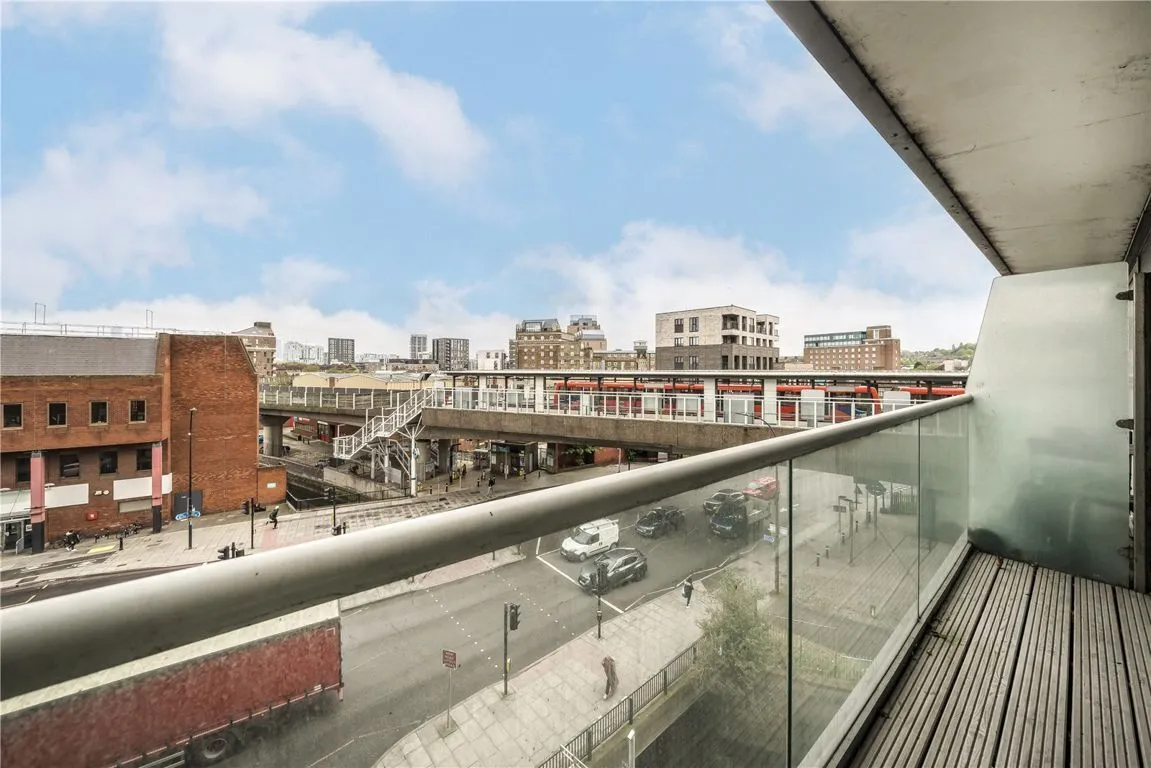 Mill Lane, Deptford Bridge, photo 5