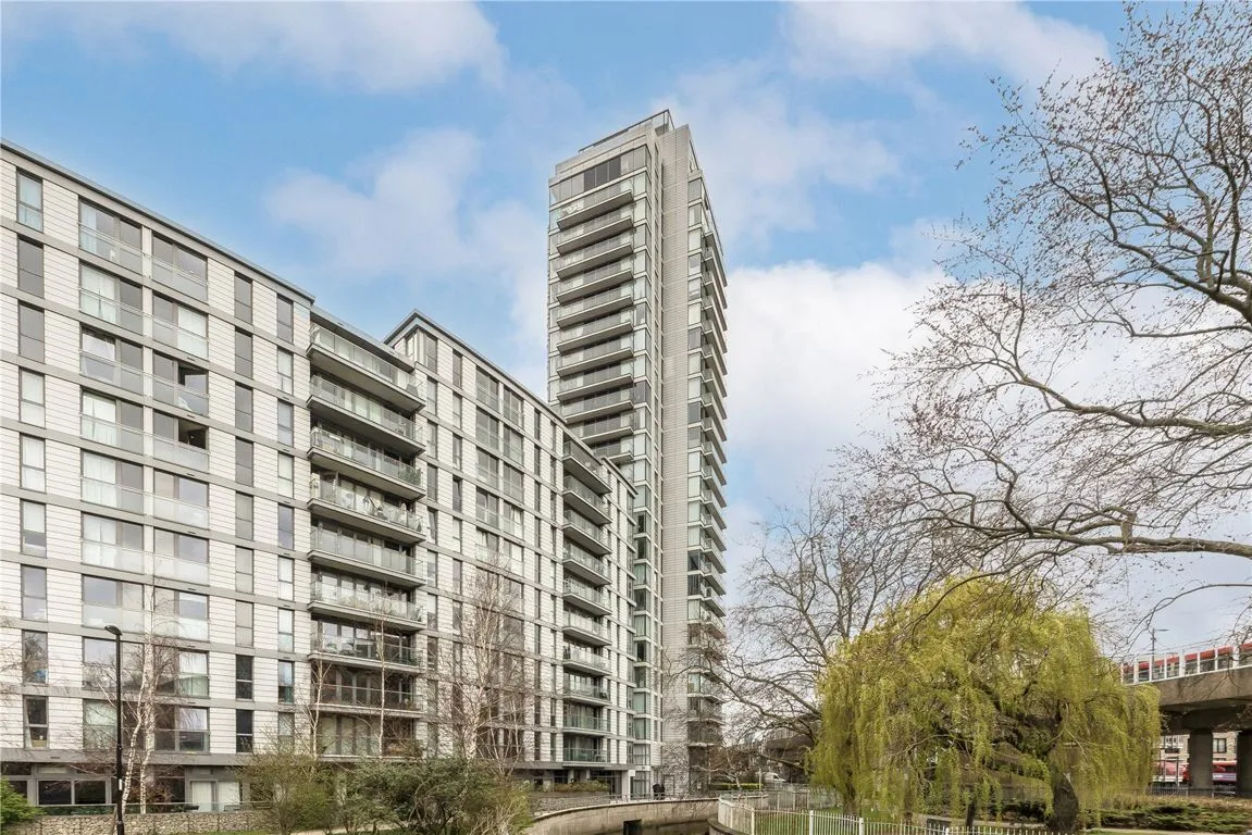 Mill Lane, Deptford Bridge, photo 7
