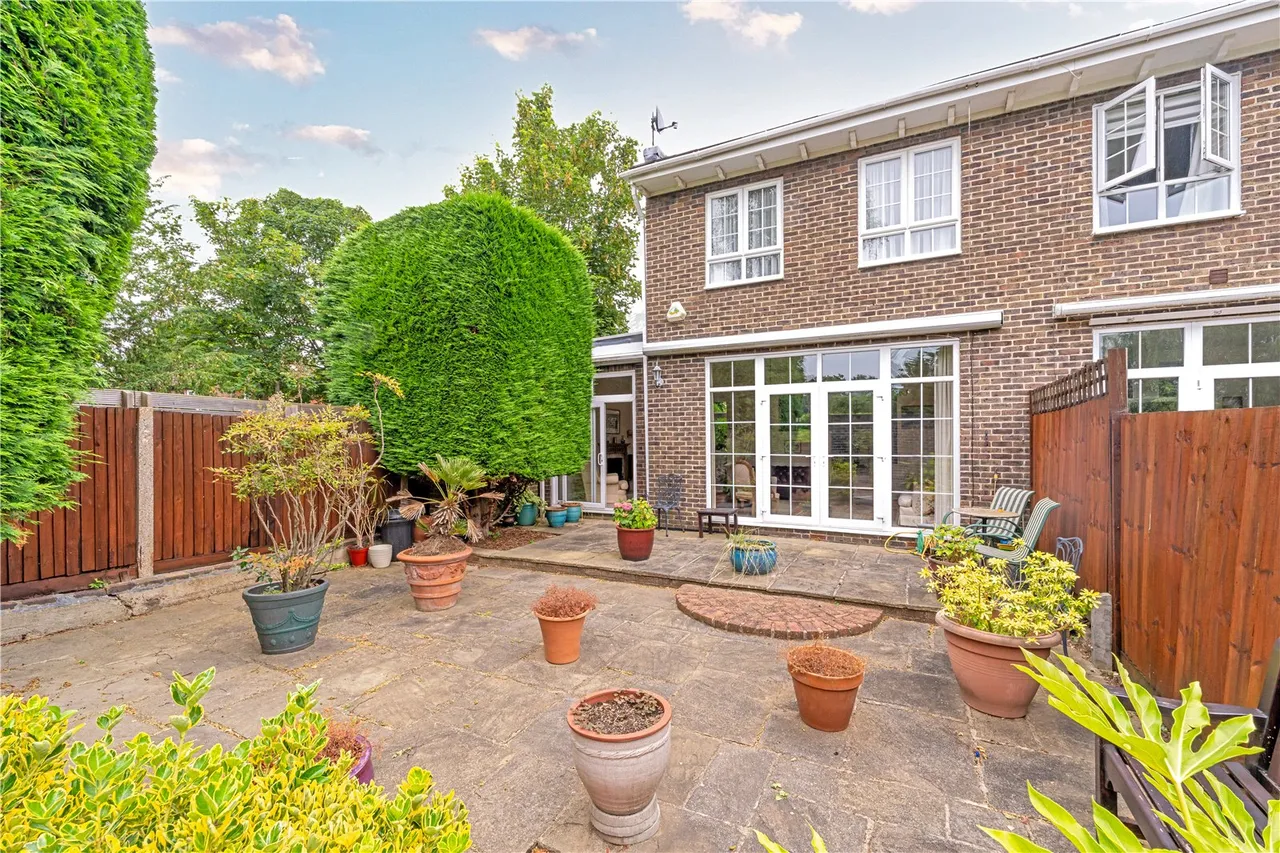 Birch Close, Teddington, TW11 8BJ, photo 10