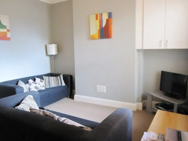 Claremont Terrace, Gillygate, YO31, photo 5